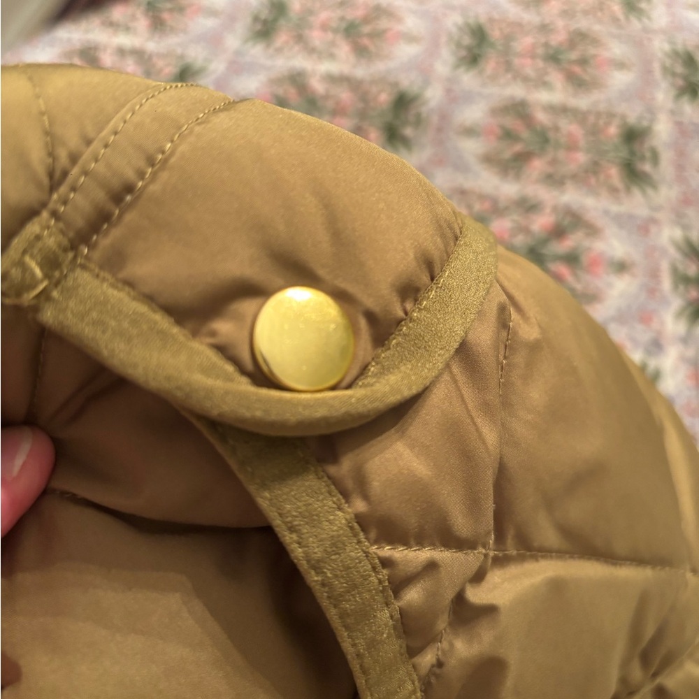 J.Crew Quilted Excursion Vest Olive Green Women’s XS - Picture 11 of 15